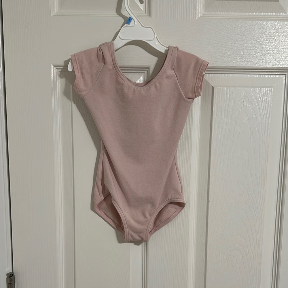 Capezio girls short sleeve Leotard